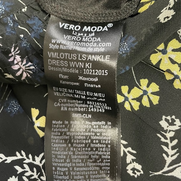 Floral Maxi - Picture 10 of 11